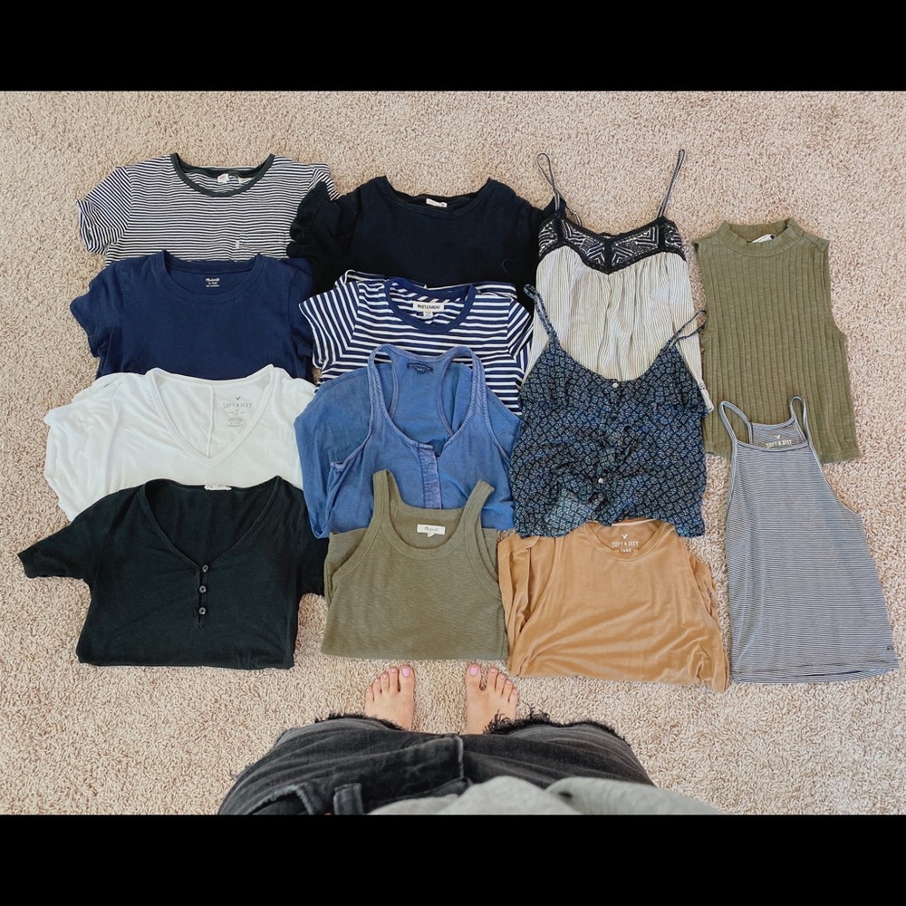 Tshirts & tanks lot